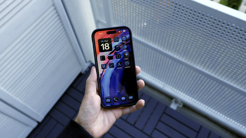 Czy Apple i Samsung muszą robić nudne smartfony?